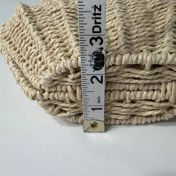 Sun N Sand Woven Shell-Shaped Handbag with Beaded Handle - Picture 9 of 9